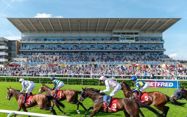 Racing from Doncaster Racecourse