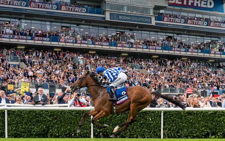 Highwayman winning the 250th St Leger Stakes